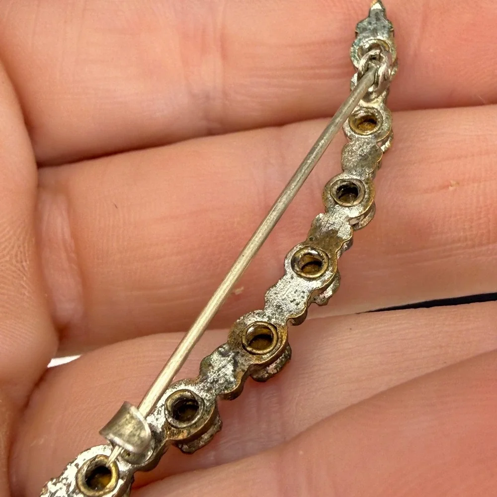 Vintage Bar Brooch Paste Silver Tone Blue Rhinestone Floral Curved